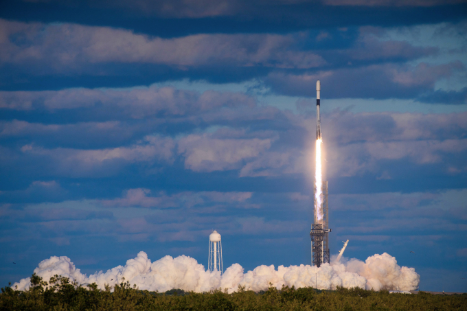 한국의 군사정찰위성 2호기가 미국 케네디스페이스센터에서 한국시각 8일 08시 17분에 정상적으로 발사됐다. /사진=KAI