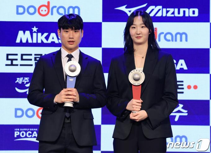 [사진] 이재현·김세빈, 올시즌 최고의 신인들