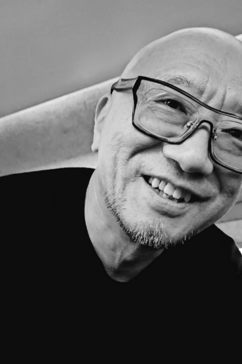 고양국제꽃박람회의 예술작품 전시와 예술 체험에 참여하는 최정화 예술가. / 사진제공=재단법인 고양국제꽃박람회