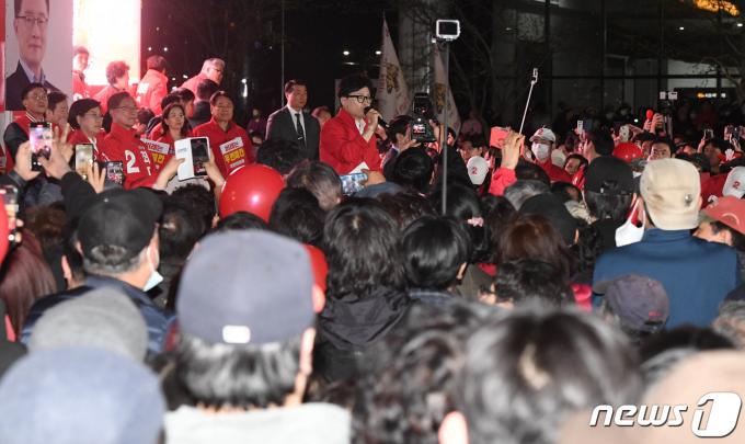 [사진] 한동훈, 청계광장 파이널 유세