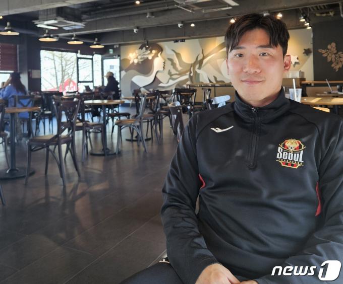 선수 생활을 마무리하고 FC서울 18세 이하팀인 오산고 코치를 지내고 있는 고요한. /뉴스1 ⓒ 뉴스1 김도용 기자