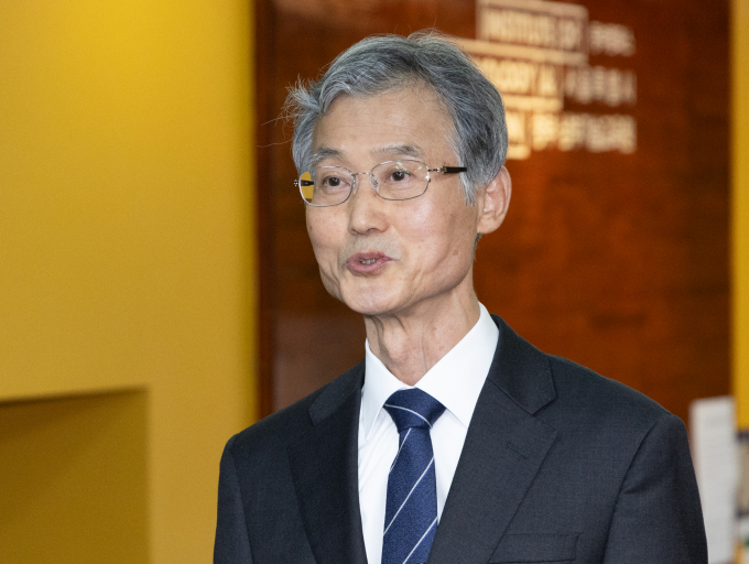 조희대 대법원장이 10일 오전 서울 용산구 중부기술교육원에 마련된 제22대 국회의원선거 투표소에서 투표를 마쳤다. /사진=뉴스1