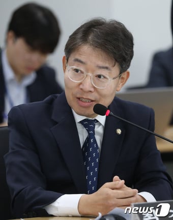 최기상 더불어민주당 의원. ⓒ News1 김영운 기자