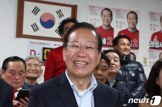 [사진] 권영세, 당선 유력