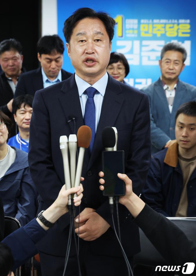 [사진] 수원 정 김준혁 당선