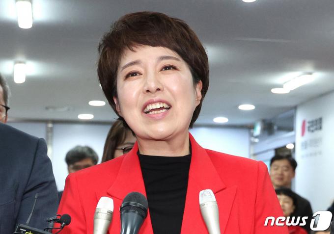 [사진] 국힘 김은혜, 경기 성남 분당을서 당선 '확실'