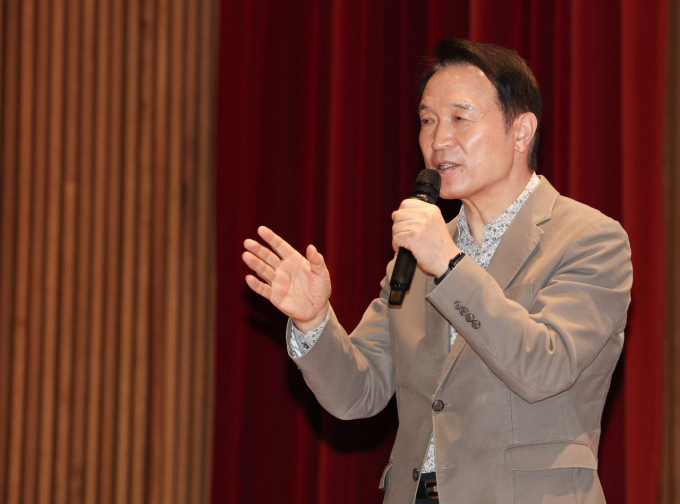 임태희 경기도교육감이 11일 조원동 청사에서 서열린 '5급 정책역량 과정' 연수 행사에서 인사말을 하고 있다. / 사진제공=경기도교육청