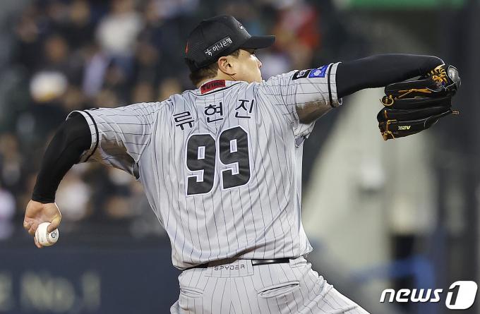 [사진] 류현진의 통산 99승은 언제쯤?