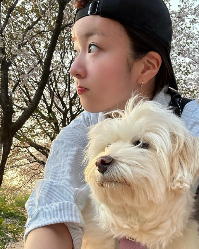 사진=윤보미 인스타그램