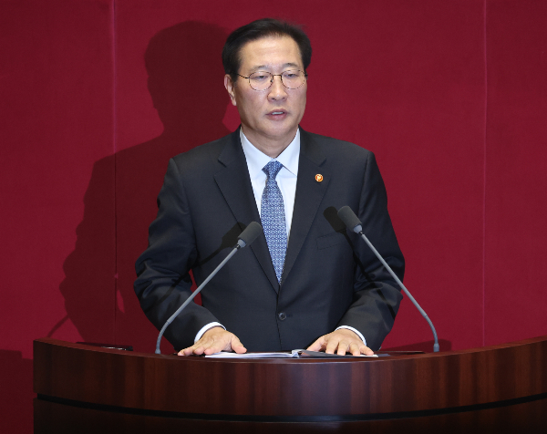 법무부가 지난해에 이어 올해도 불법체류 외국인 집중 단속을 실시한다. 사진은 박성재 법무부 장관. /사진=뉴스1