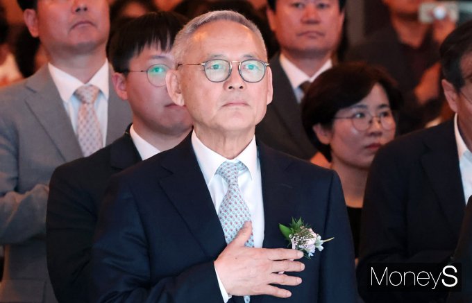 [머니S픽] 문체부,  2024 도서관의 날 맞아 '도서관 주간 기념행사' 개최