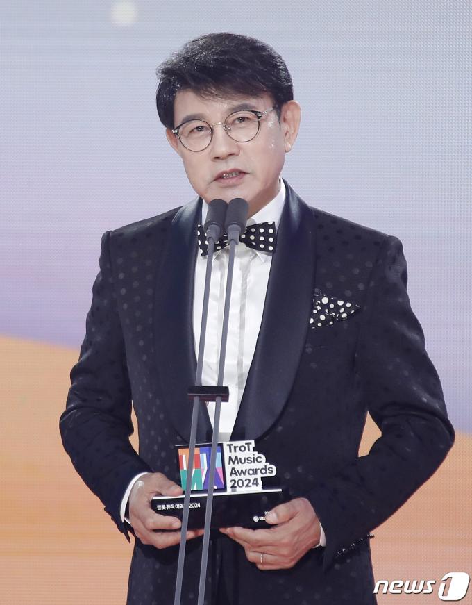 [사진] 설운도, 골든레코드상