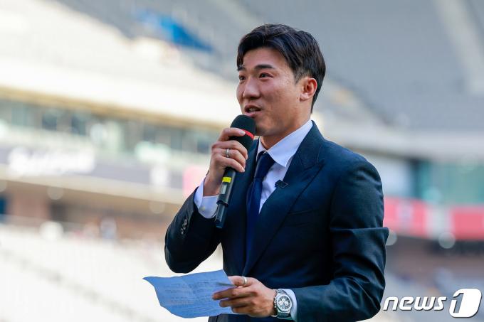 [사진] 은퇴 소감 말하는 고요한