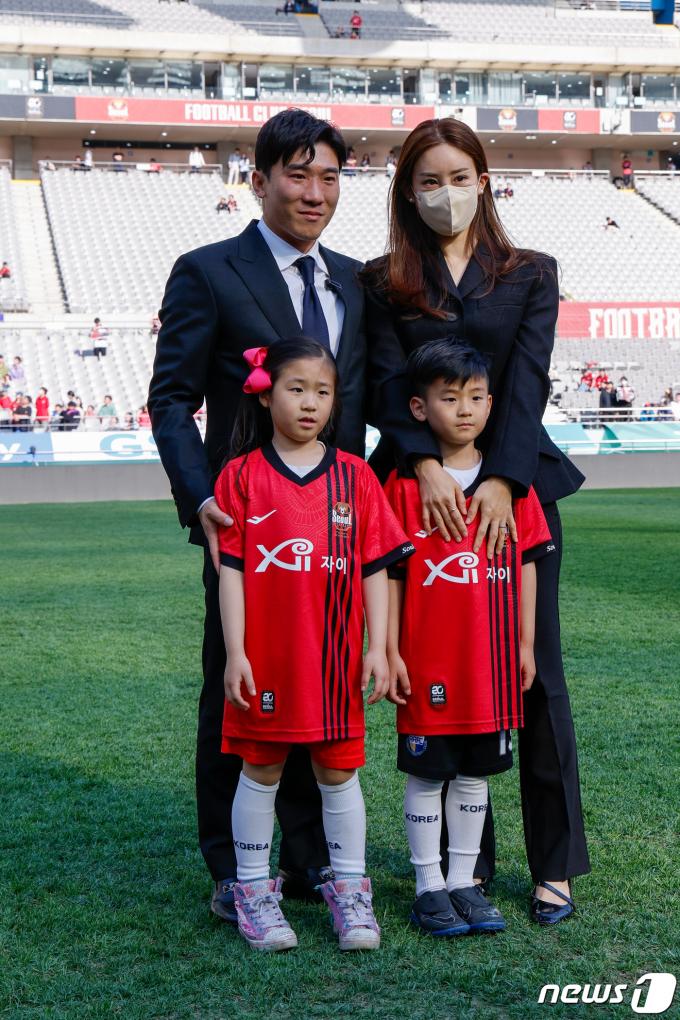 [사진] 고요한, 가족과 함께