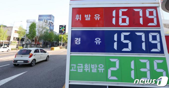 [사진] 정부, 휘발유·경유 가격 상승에 유류세 인하 연장 고심