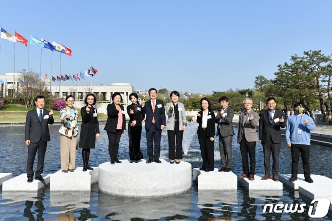 [사진] 전쟁기념사업회, 공조의길 준공식