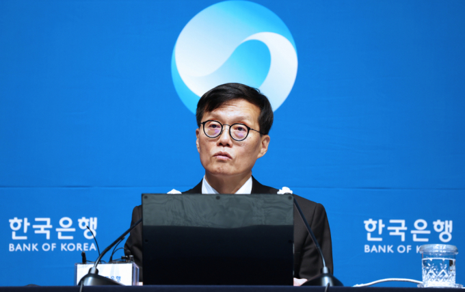 이창용 한국은행 총재가 지난 12일 서울 중구 남대문로 한국은행 별관에서 금융통화위원회 금리 결정에 대한 기자간담회를 갖고 있다. /사진=임한별(머니S)