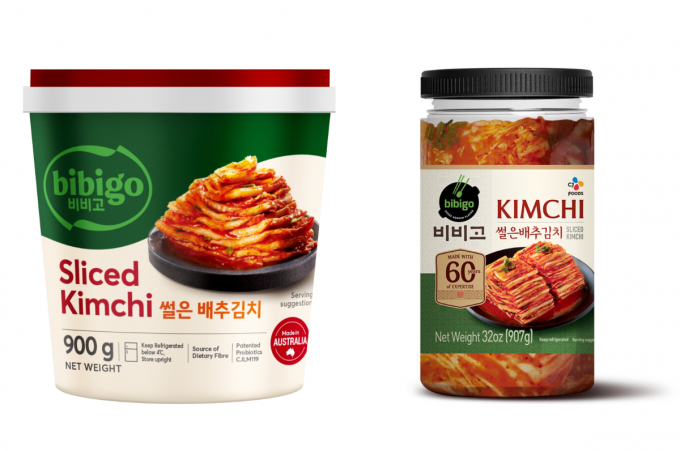 CJ제일제당이 호주와 북미 등에서 비비고 김치 현지생산을 개시했다. 사진은 CJ제일제당 호주 현지 생산 김치(왼쪽), 북미 현지 생산 김치. /사진=CJ제일제당
