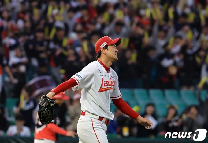 [사진] 피홈런이 아쉬운 김광현