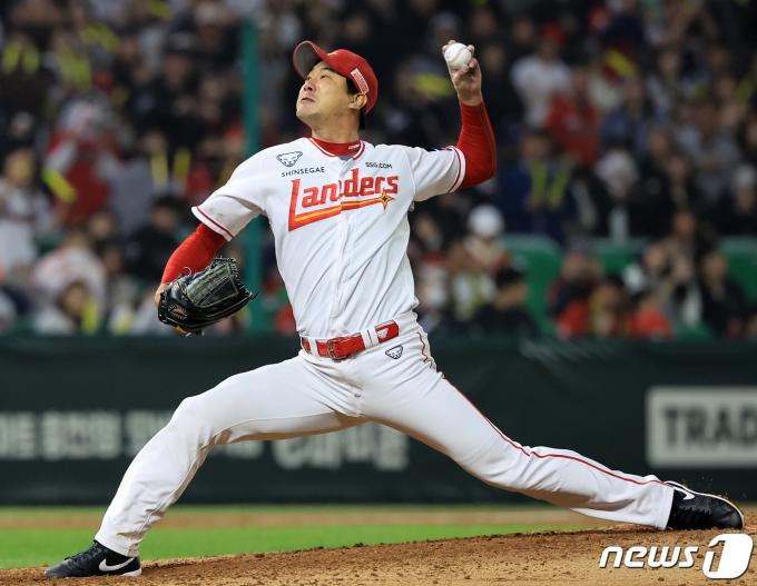 [사진] 6회까지 2실점 호투 펼친 김광현