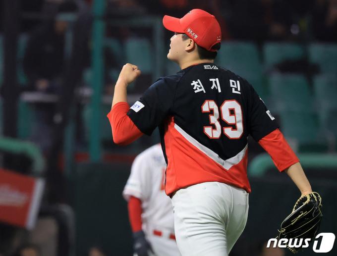 [사진] 최지민, 내가 해냈어!