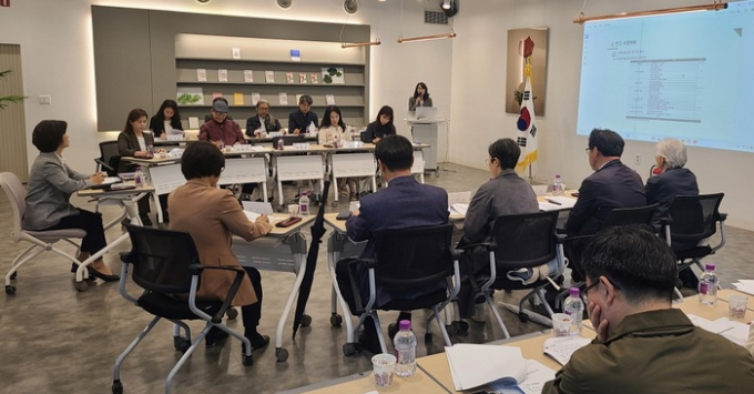 ‘제3차 도서관 중장기발전계획 수립’을 위한 연구용역 보고회. / 사진제공=고양특례시