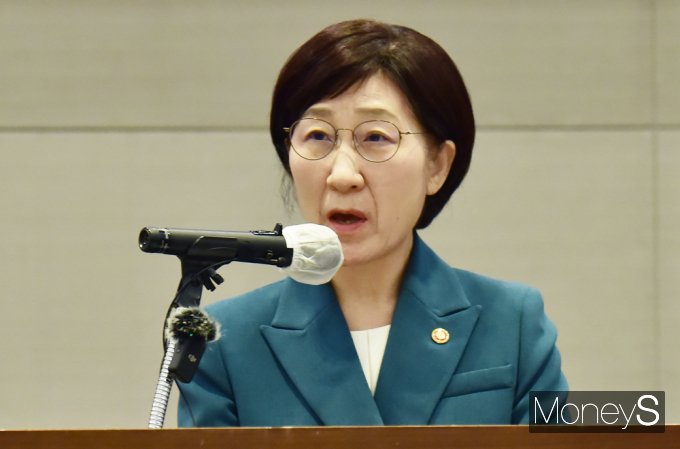 [머니S포토] 한화진 