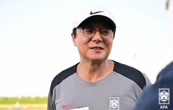 [사진] 중국전 앞둔 황선홍 감독