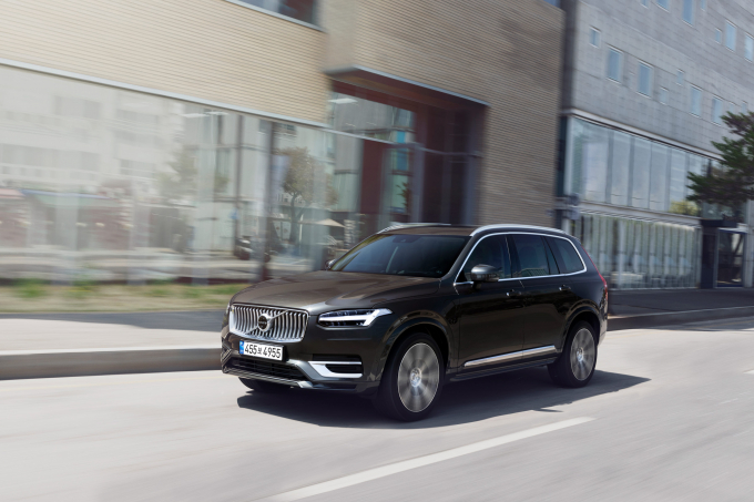 볼보자동차 XC90 리차지 PHEV 주행장면 /사진=볼보자동차쾨아