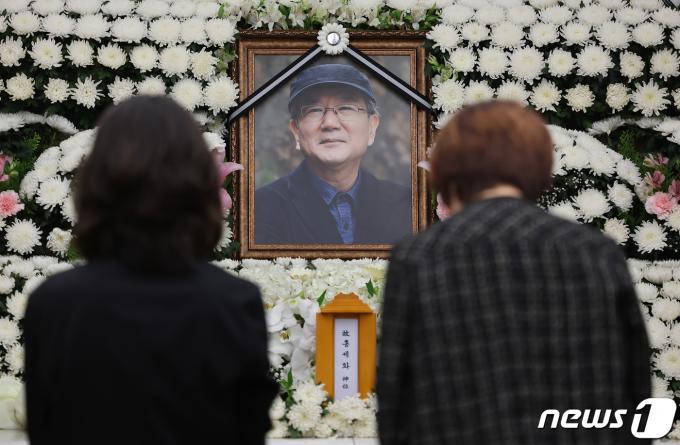 [사진] '나는 빠리의 택시운전사' 홍세화 씨 별세