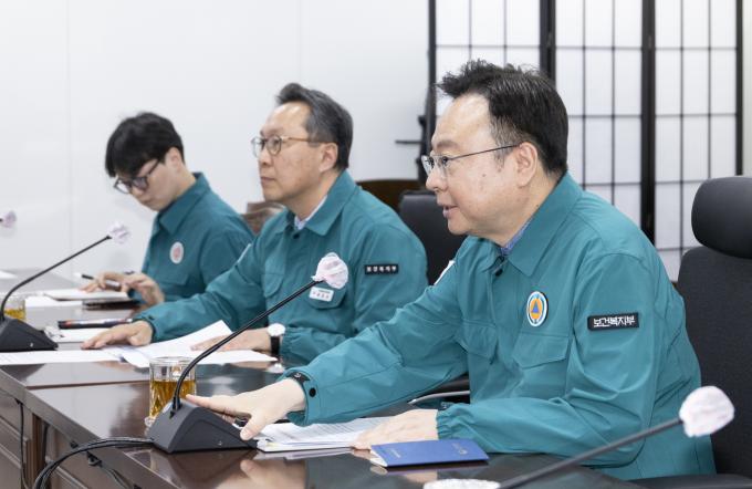 [사진] 중수본 회의 발언하는 조규홍 장관