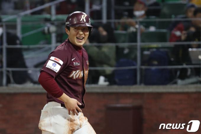키움 히어로즈가 21일 두산베어스와의 더블헤더 1차전에서 8-4로 승리했다.ⓒ News1 송원영 기자