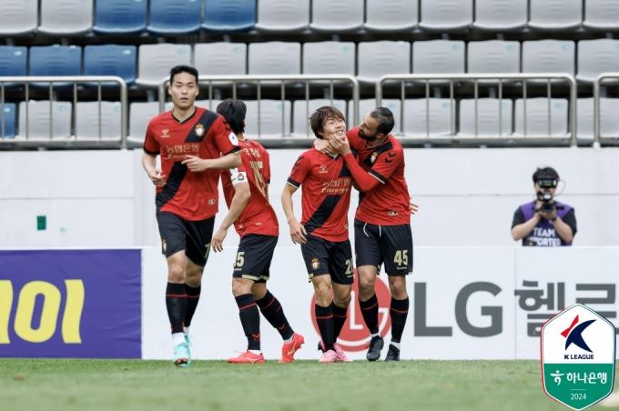 경남이 서울 이랜드를 2-1로 꺾었다.(한국프로축구연맹 제공)
