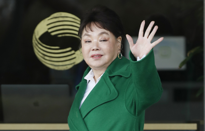 배우 김수미가 과거 왕따 당한 경험을 고백했다. 사진은 지난달 서울 영등포구 KBS에서 진행된 '사장님 귀는 당나귀 귀' 녹화를 마친 배우 김수미. /사진=뉴스1