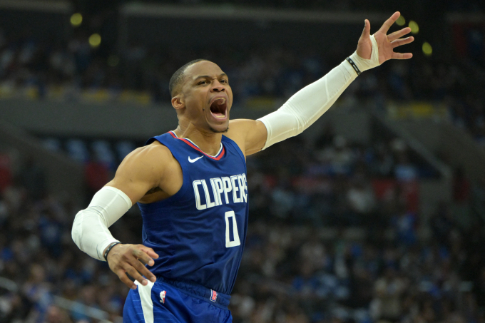 LA 클리퍼스가 제임스 하든의 맹활약을 앞세워 댈러스를 꺾고 NBA 플레이오프 1라운드 1차전에서 승리했다. /사진= 로이터