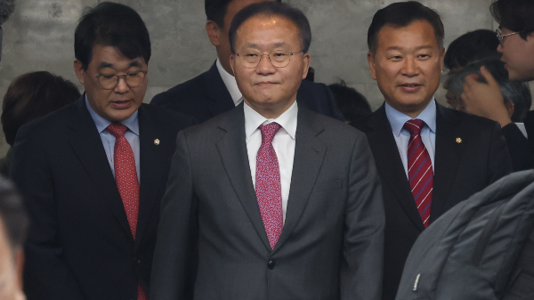 윤재옥 국민의힘 원내대표가 비상대책위원장을 맡지 않겠다는 의사를 전했다. 사진은 22일 서울 여의도 국회에서 열린 제22대 국회의원 당선자총회에 참석한 윤 원내대표. /사진=뉴스1