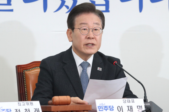 이재명 더불어민주당 대표(사진)가 지난 22일 횡재세 도입을 언급했다. /사진=뉴스1
