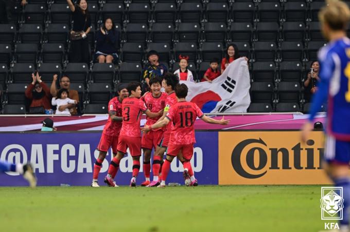 [사진] 환호하는 대한민국 U23 대표팀