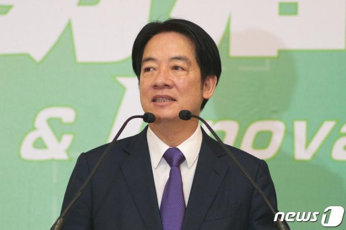 라이칭더 대만 총통 당선인이 10일(현지시간) 타이베이에서 취임식을 약 한달 앞두고 1차 내각 인선을 발표하고 있다. 2024. 4. 10 ⓒ AFP=뉴스1 ⓒ News1 우동명 기자