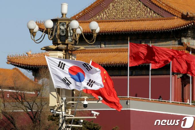 태극기, 오성홍기.ⓒ 로이터=뉴스1 ⓒ News1 정윤영 기자