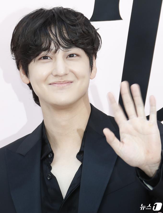 [사진] 김범, 꽃보다 예쁜 남자