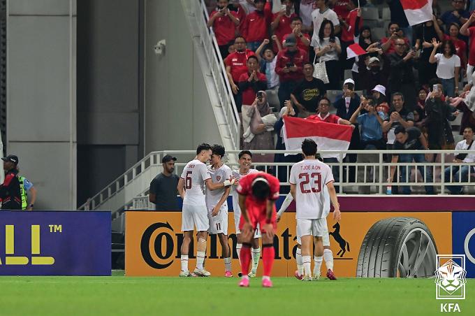 [사진] 득점에 기뻐하는 U-23 인도네시아 축구 국가대표팀 선수들