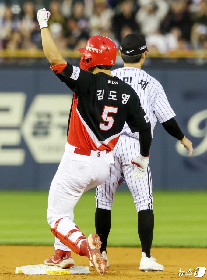 [사진] KIA 김도영 '주먹 불끈!'