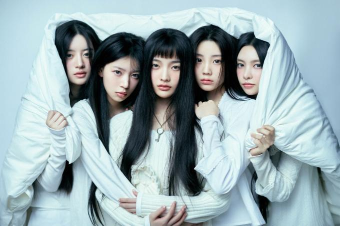 아일릿이 데뷔 앨범  '슈퍼 리얼 미'(SUPER REAL ME)의 활동을 성공적으로 마무리했다. /사진=빌리프랩 제공
