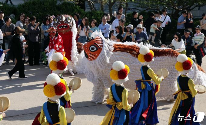 [사진] 흥겨운 궁중문화축전