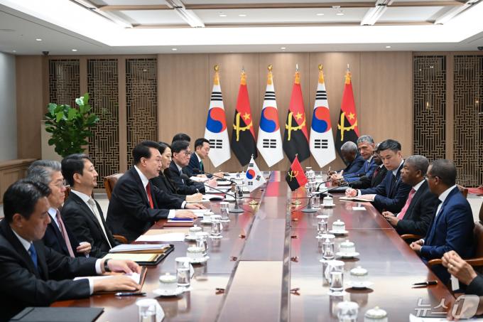[사진] 한·앙골라 확대 정상회담