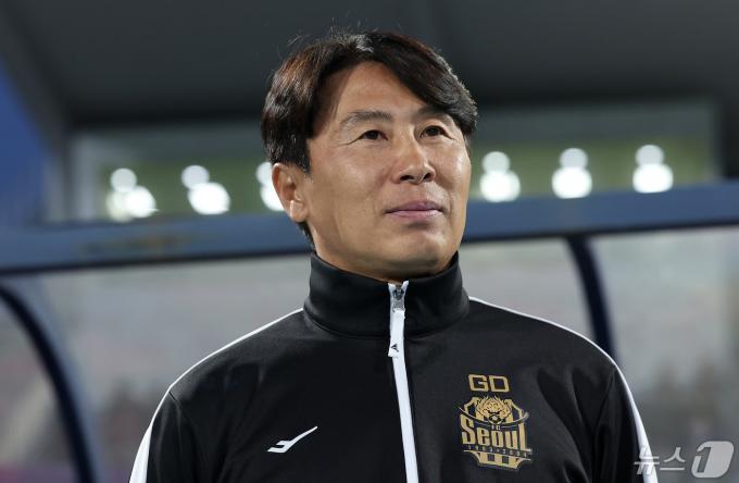 [사진] 연패 탈출이 시급한 김기동 감독