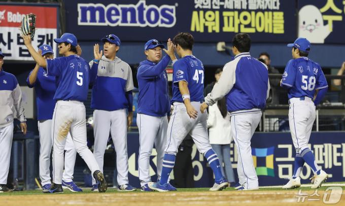 [사진] 9대2로 대승리 거둔 삼성 라이온즈