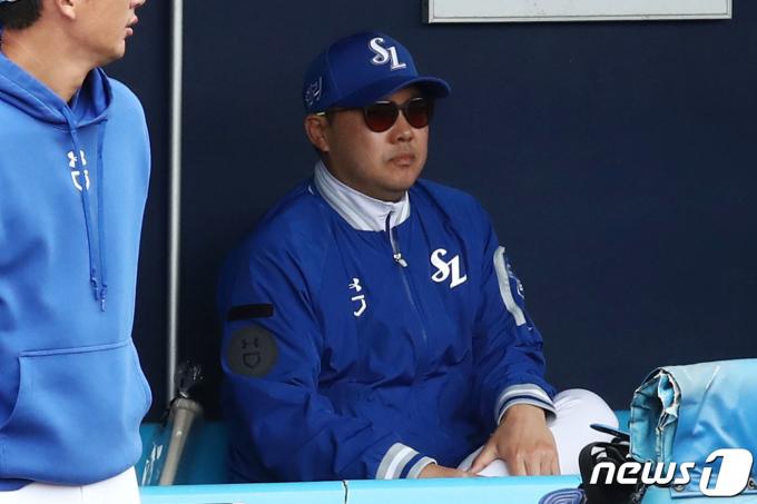 삼성 박진만 감독이 1일 데뷔 첫 등판에서 1이닝 무실점을 기록한 육선엽을 칭찬했다. 뉴스1 ⓒ News1 이광호 기자