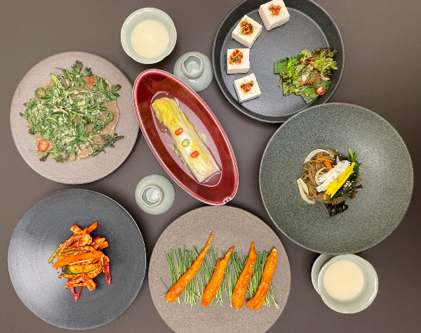 롯데백화점이 잠실 에비뉴엘에 프리미엄 다이닝을 확대하는 가운데 프리미엄 한식 다이닝 '해남천일관'을 오픈한다. /사진=롯데백화점 